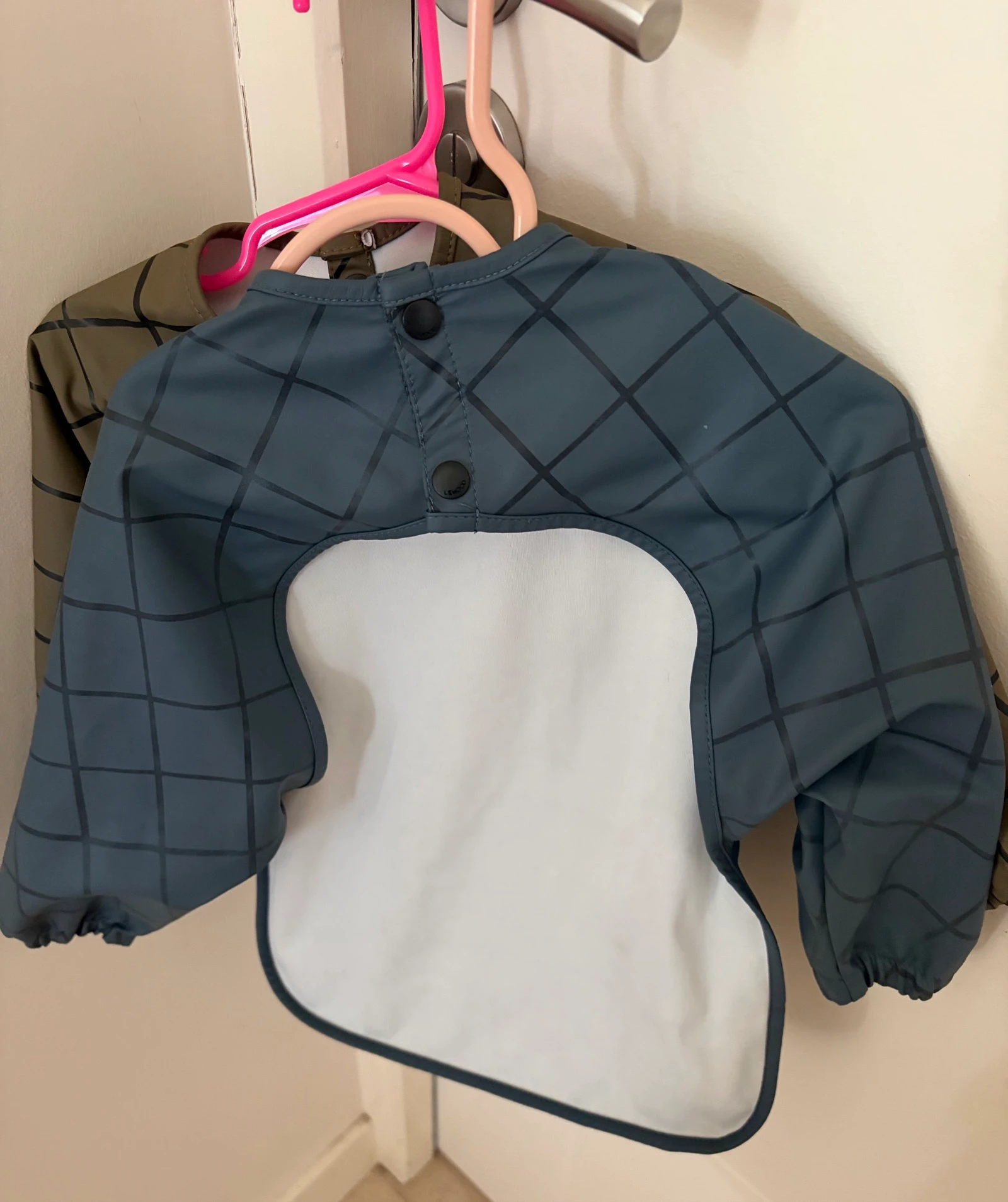 Bib – photo 3